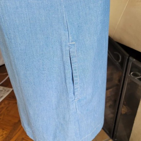 J. Crew Button Back Chambray Shift Dress M - Picture 6 of 9